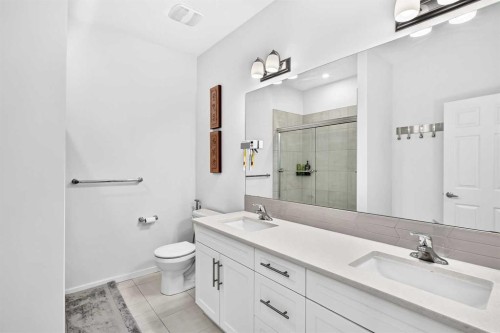188 Carrington Crescent Nw, Calgary, AB - Indoor Photo Showing Bathroom