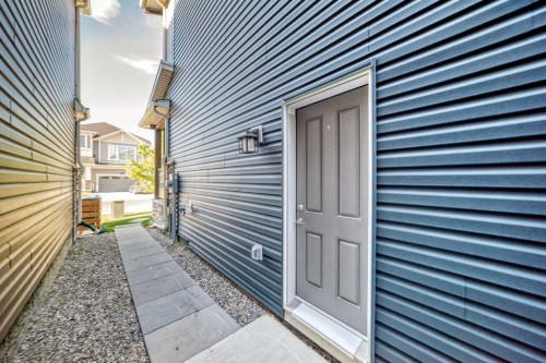 188 Carrington Crescent Nw, Calgary, AB - Outdoor