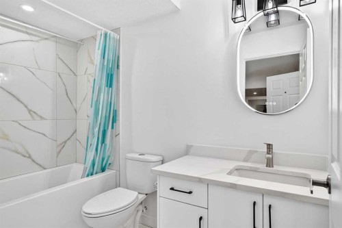 188 Carrington Crescent Nw, Calgary, AB - Indoor Photo Showing Bathroom
