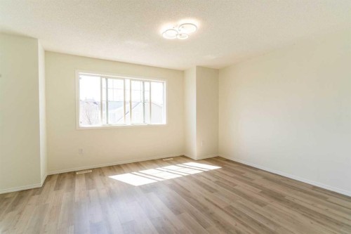 157 Country Village Manor Ne, Calgary, AB - Indoor Photo Showing Other Room
