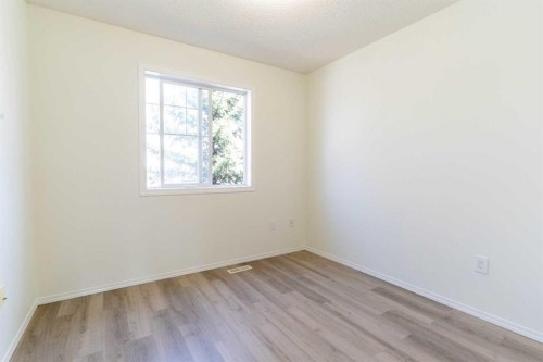 157 Country Village Manor Ne, Calgary, AB - Indoor Photo Showing Other Room