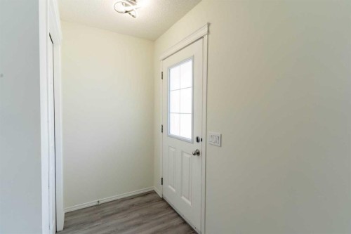 157 Country Village Manor Ne, Calgary, AB - Indoor Photo Showing Other Room