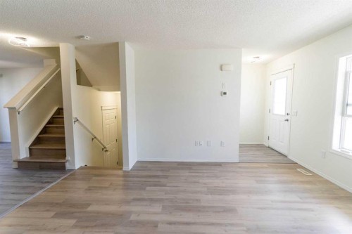 157 Country Village Manor Ne, Calgary, AB - Indoor Photo Showing Other Room