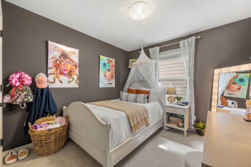 119 Marquis Grove Se, Calgary, AB 