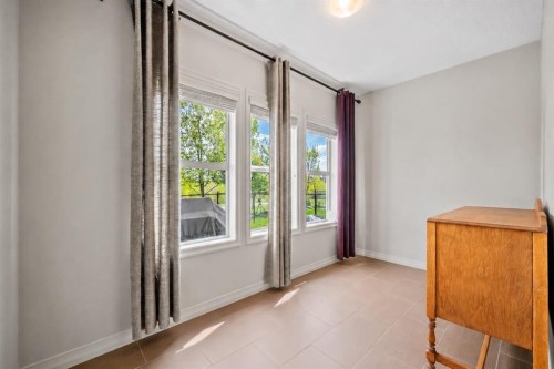 119 Marquis Grove Se, Calgary, AB 