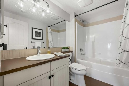 119 Marquis Grove Se, Calgary, AB 
