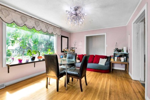 6 Tipton Place Nw, Calgary, AB - Indoor