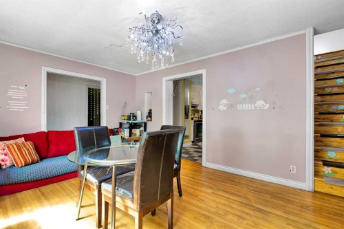 6 Tipton Place Nw, Calgary, AB - Indoor