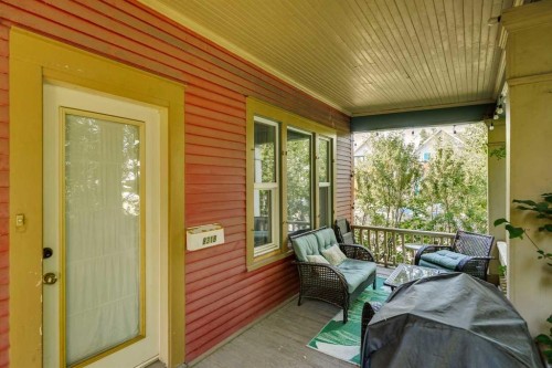 831 4A Street Ne, Calgary, AB - Outdoor With Deck Patio Veranda With Exterior