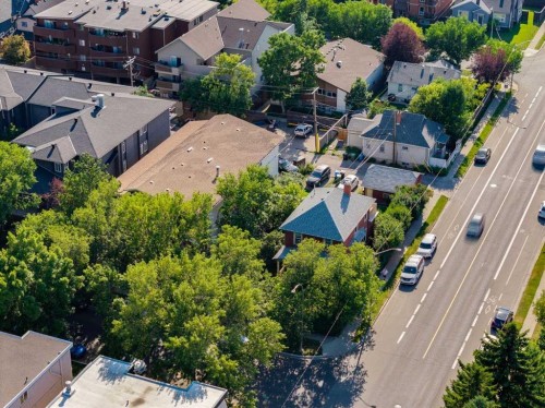 831 4A Street Ne, Calgary, AB - Outdoor With View