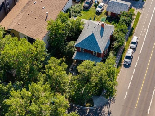 831 4A Street Ne, Calgary, AB - Outdoor With View