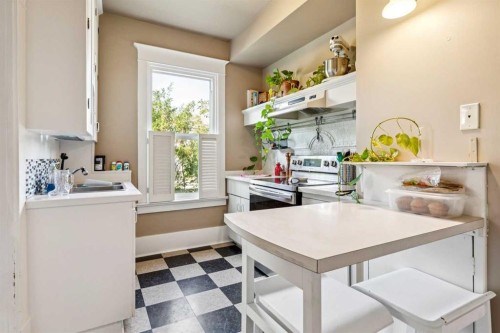 831 4A Street Ne, Calgary, AB - Indoor