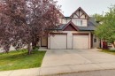 17 Country Village Circle Ne, Calgary, AB  - Outdoor 