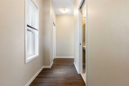 638 River Heights Crescent, Cochrane, AB - Indoor Photo Showing Other Room