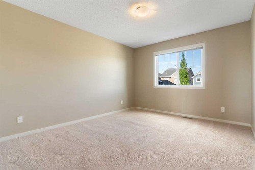 638 River Heights Crescent, Cochrane, AB - Indoor Photo Showing Other Room