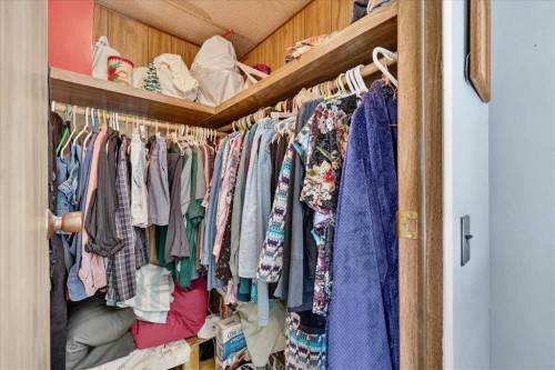 88 Big Hill Way Se, Airdrie, AB - Indoor With Storage