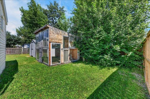 88 Big Hill Way Se, Airdrie, AB - Outdoor