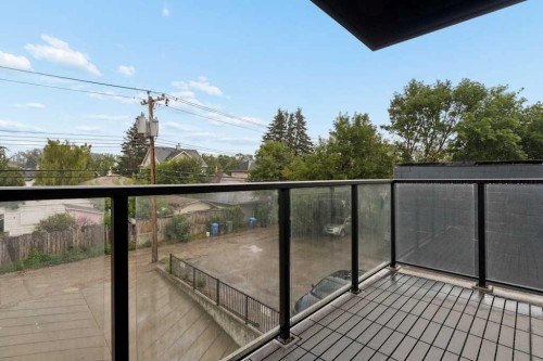 203-1526 9 Avenue Se, Calgary, AB - Outdoor