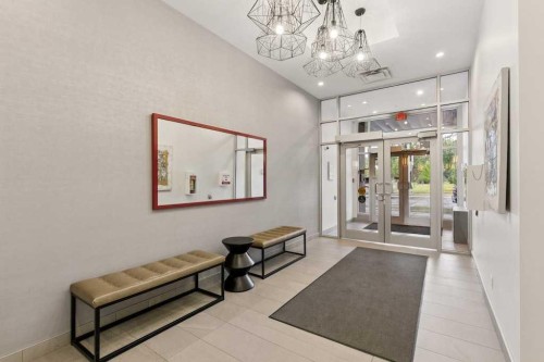 203-1526 9 Avenue Se, Calgary, AB - Indoor Photo Showing Other Room