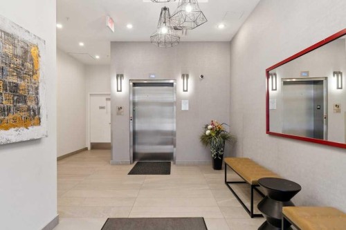203-1526 9 Avenue Se, Calgary, AB - Indoor Photo Showing Other Room
