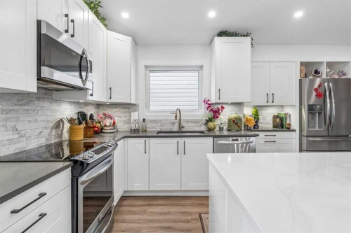123 Riverbrook Road Se, Calgary, AB - Indoor Photo Showing Kitchen With Stainless Steel Kitchen With Upgraded Kitchen
