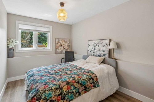 123 Riverbrook Road Se, Calgary, AB - Indoor Photo Showing Bedroom