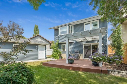 123 Riverbrook Road Se, Calgary, AB - Outdoor