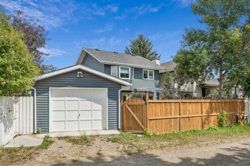 123 Riverbrook Road Se, Calgary, AB - Outdoor
