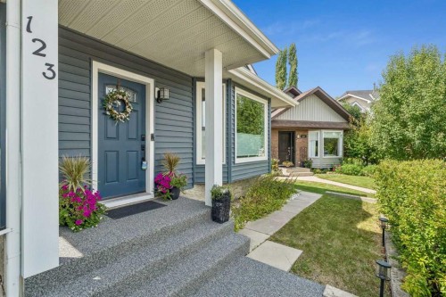 123 Riverbrook Road Se, Calgary, AB - Outdoor