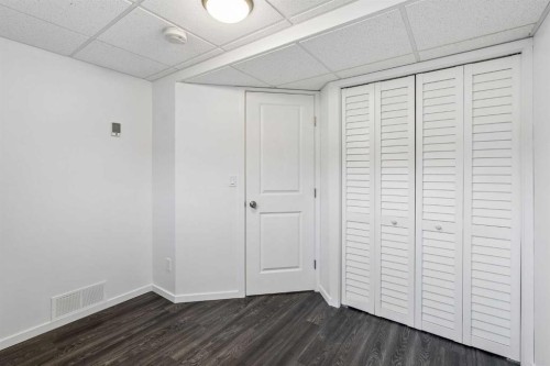 175 Panamount Way Nw, Calgary, AB - Indoor Photo Showing Other Room