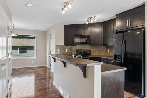 175 Panamount Way Nw, Calgary, AB - Indoor Photo Showing Kitchen