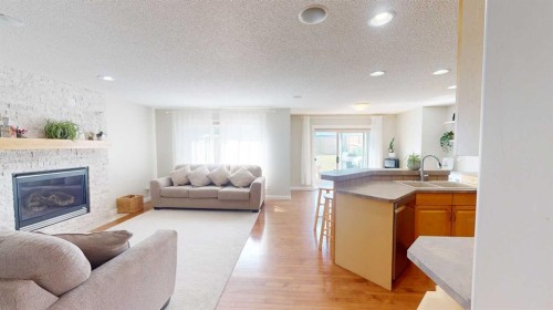 47 Chapman Circle Se, Calgary, AB 