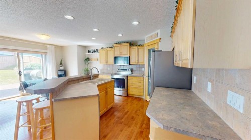 47 Chapman Circle Se, Calgary, AB 