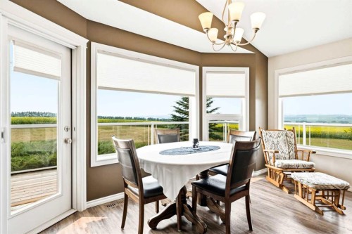 34055 Range Road 24, Rural Mountain View County, AB - Indoor Photo Showing Dining Room