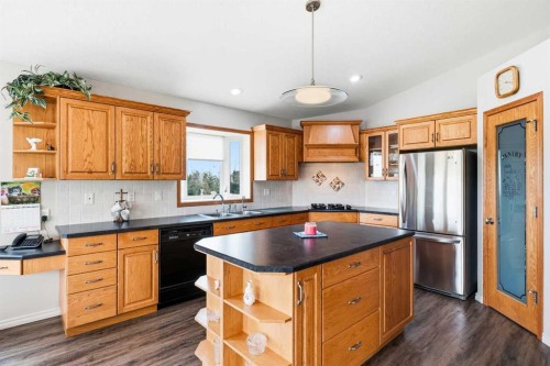 34055 Range Road 24, Rural Mountain View County, AB - Indoor Photo Showing Kitchen With Double Sink