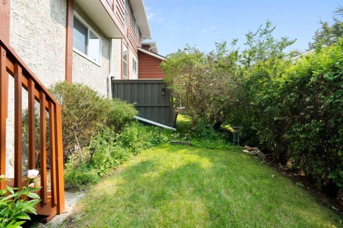 71-6915 Ranchview Drive Nw, Calgary, AB - Outdoor