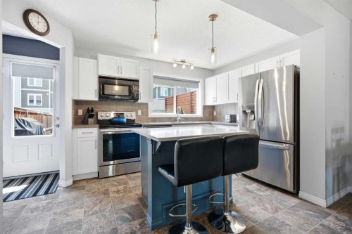 167 Auburn Bay Boulevard Se, Calgary, AB - Indoor Photo Showing Kitchen With Upgraded Kitchen
