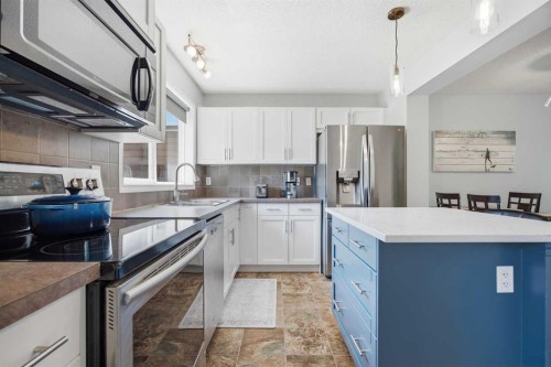 167 Auburn Bay Boulevard Se, Calgary, AB - Indoor Photo Showing Kitchen With Upgraded Kitchen