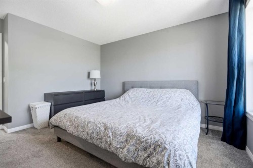 167 Auburn Bay Boulevard Se, Calgary, AB - Indoor Photo Showing Bedroom