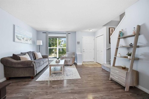 167 Auburn Bay Boulevard Se, Calgary, AB - Indoor Photo Showing Living Room