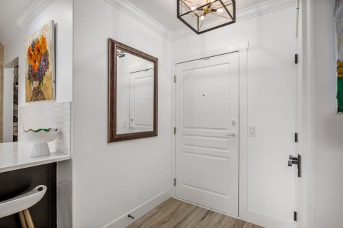 106-59 22 Avenue Sw, Calgary, AB - Indoor Photo Showing Other Room