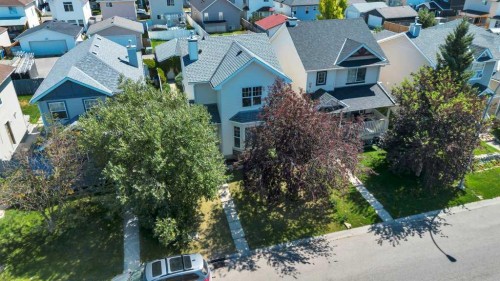 118 Tarington Close Ne, Calgary, AB - Outdoor