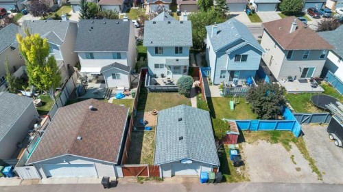 118 Tarington Close Ne, Calgary, AB - Outdoor