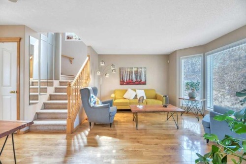 118 Tarington Close Ne, Calgary, AB - Indoor