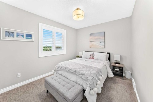 152 Royal Oak Terrace Nw, Calgary, AB - Indoor Photo Showing Bedroom