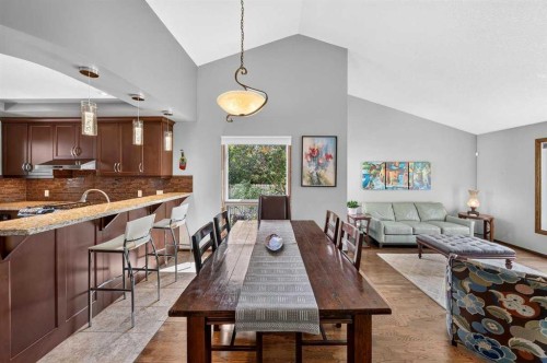 31 Scenic Cove Place Nw, Calgary, AB - Indoor