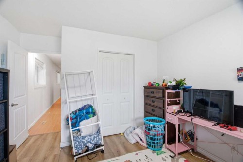 196 Gordon Drive Sw, Calgary, AB - Indoor