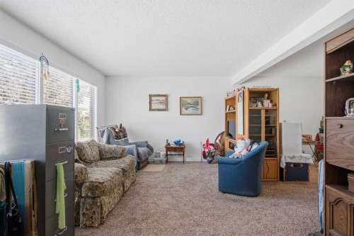 196 Gordon Drive Sw, Calgary, AB - Indoor
