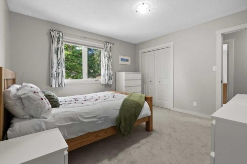 424 Silver Valley Drive Nw, Calgary, AB 
