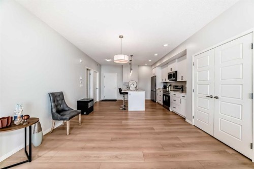 4414-550 Belmont Street Sw, Calgary, AB - Indoor